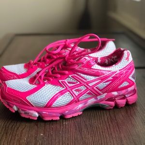 Breast cancer asics Clearance